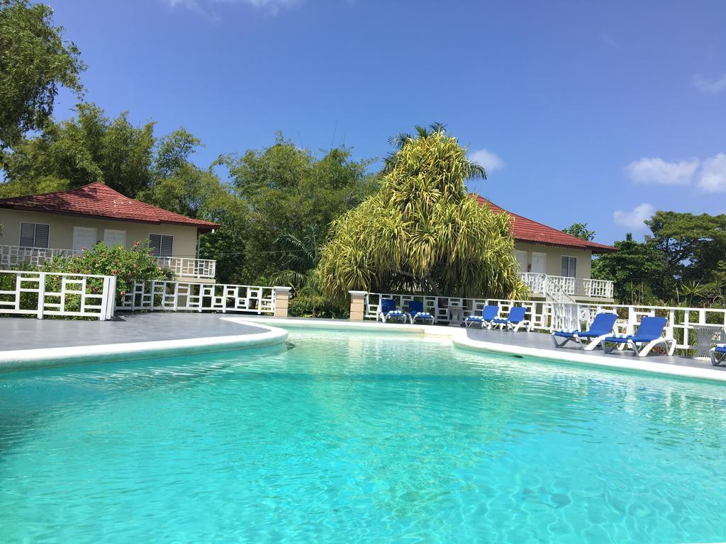 Coral Seas Beach Negril Exterior photo