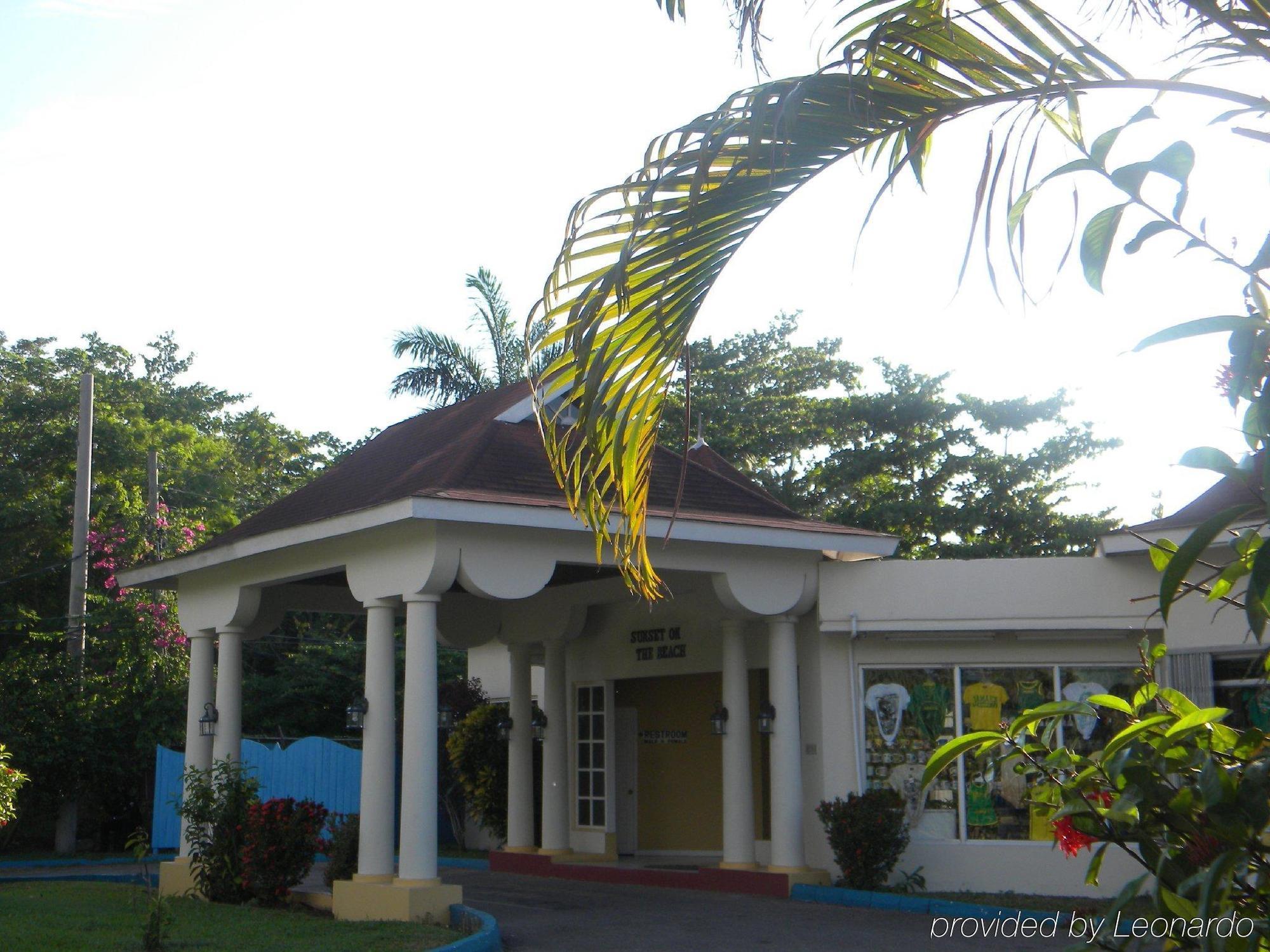 Coral Seas Beach Negril Exterior photo