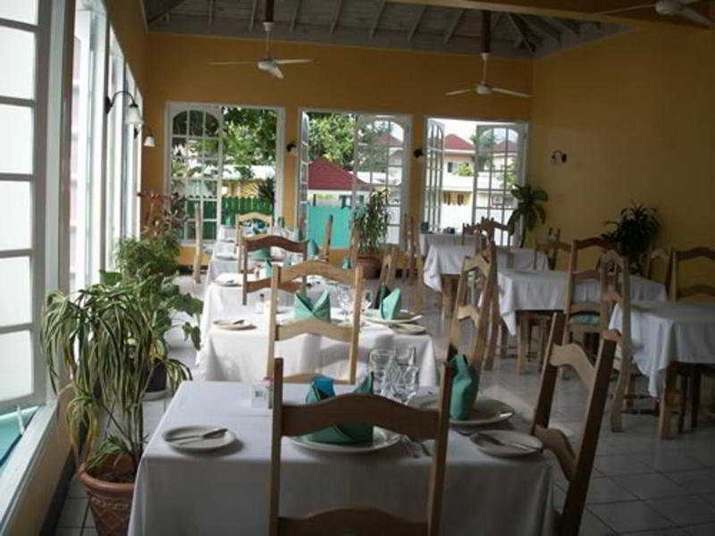 Coral Seas Beach Negril Exterior photo