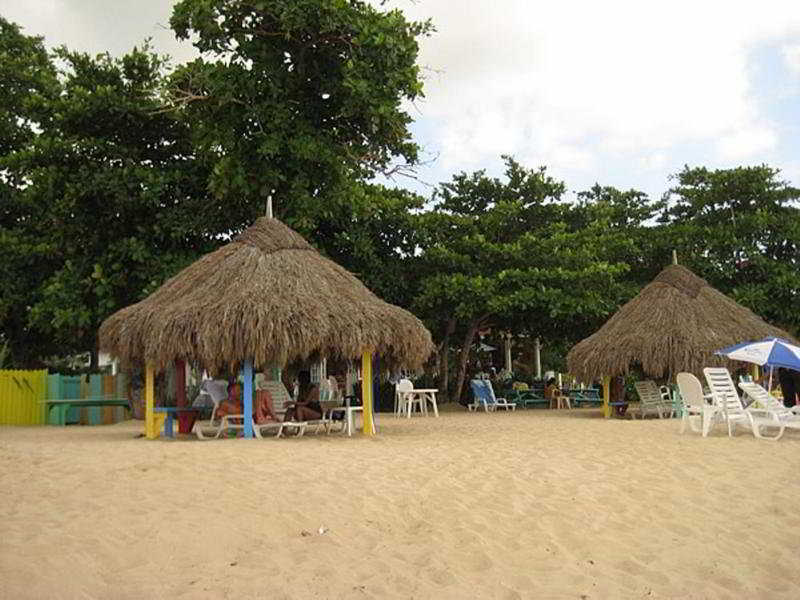 Coral Seas Beach Negril Exterior photo