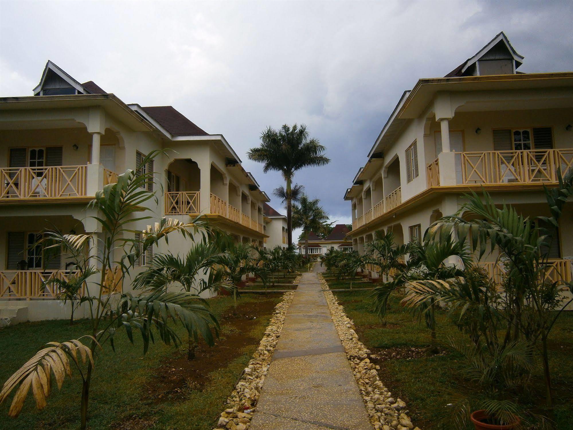 Coral Seas Beach Negril Exterior photo
