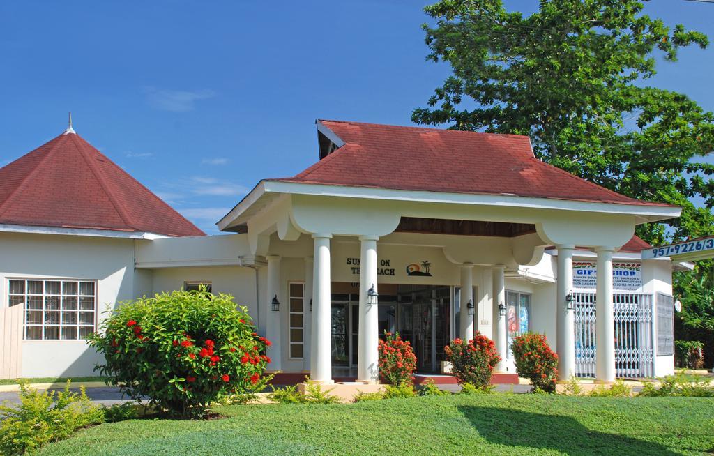 Coral Seas Beach Negril Exterior photo