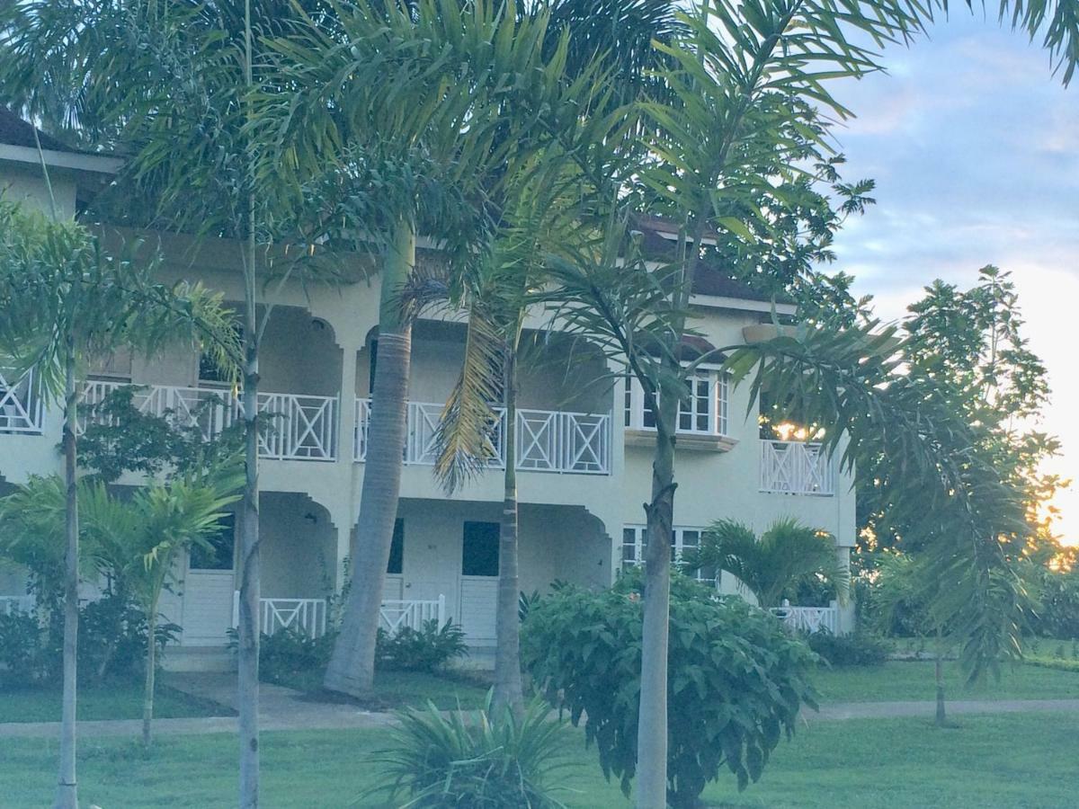Coral Seas Beach Negril Exterior photo